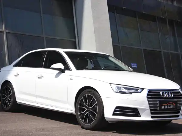 Audi A4L 2017