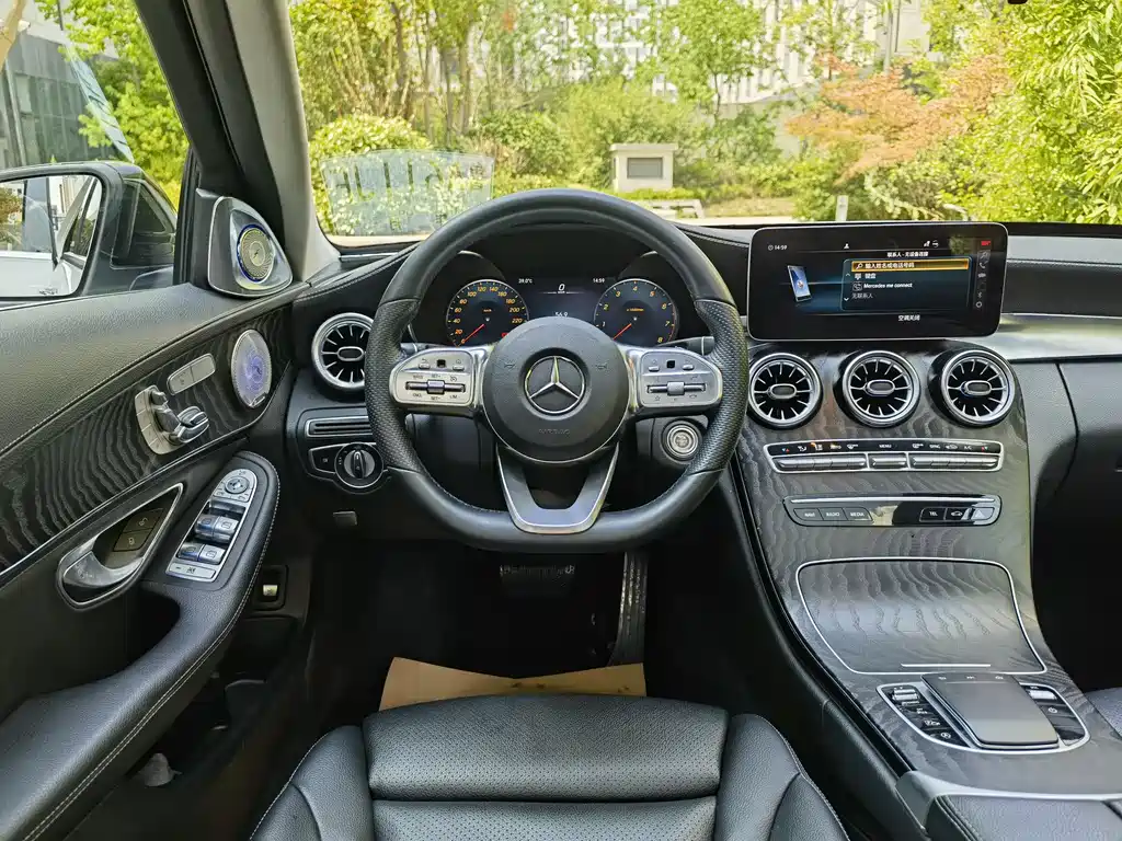 Mercedes-Benz C-Class 2019 — фото 11
