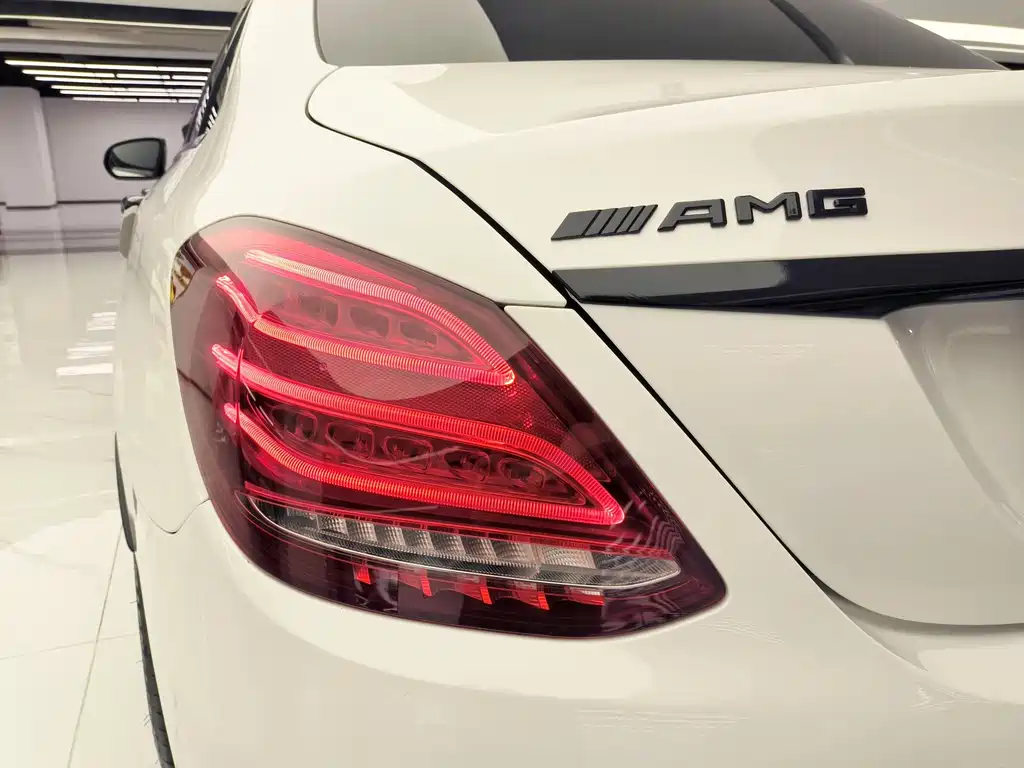 Mercedes-Benz C-Class AMG 2016 — фото 10