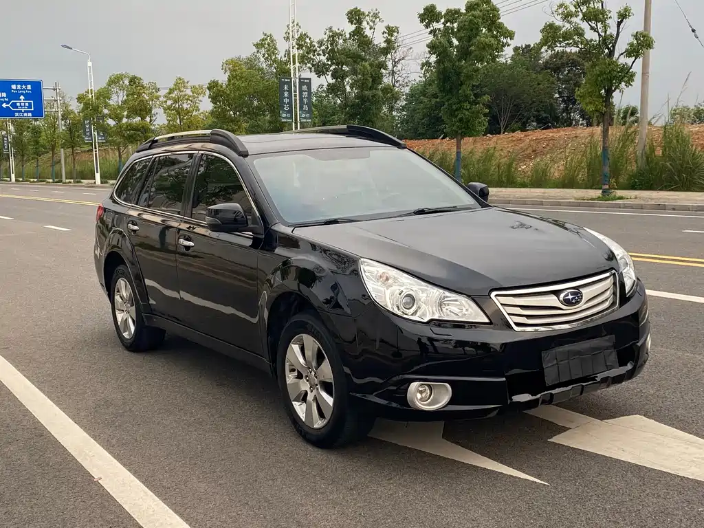 Subaru Outback 2012 — фото 3