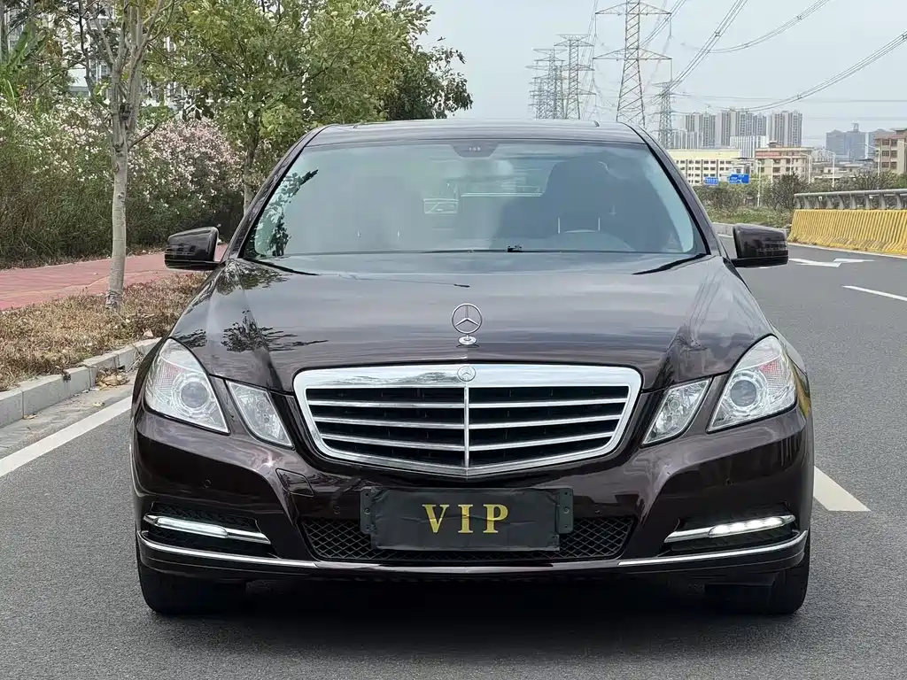 Mercedes-Benz E-Class 2012