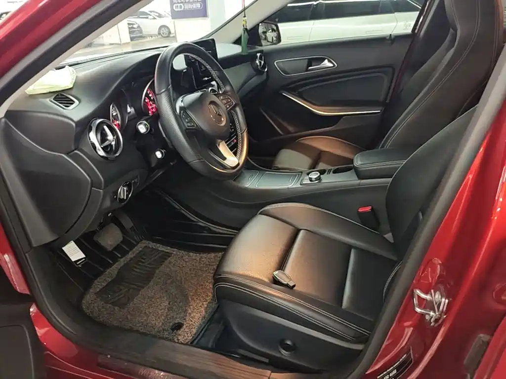 Mercedes-Benz GLA 2019 — фото 15