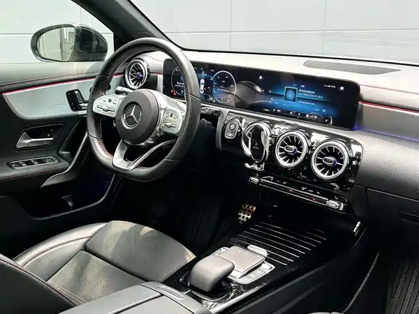 Mercedes-Benz CLA 2022