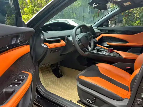 Changan UNI-V 2024