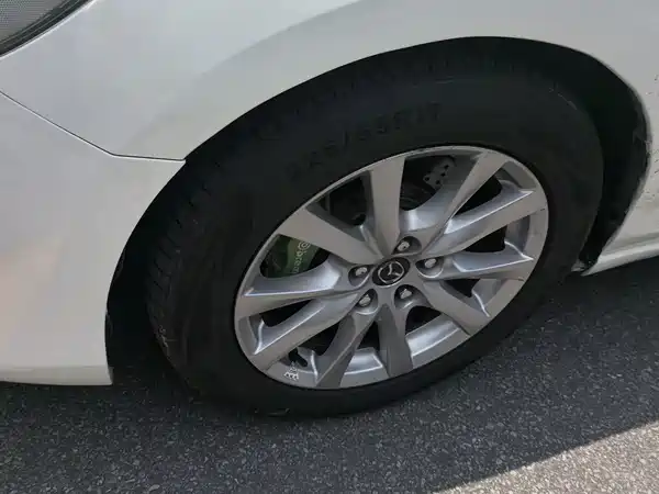 Mazda Atenza 2015