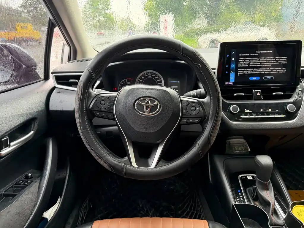 Toyota Corolla 2023 — фото 14