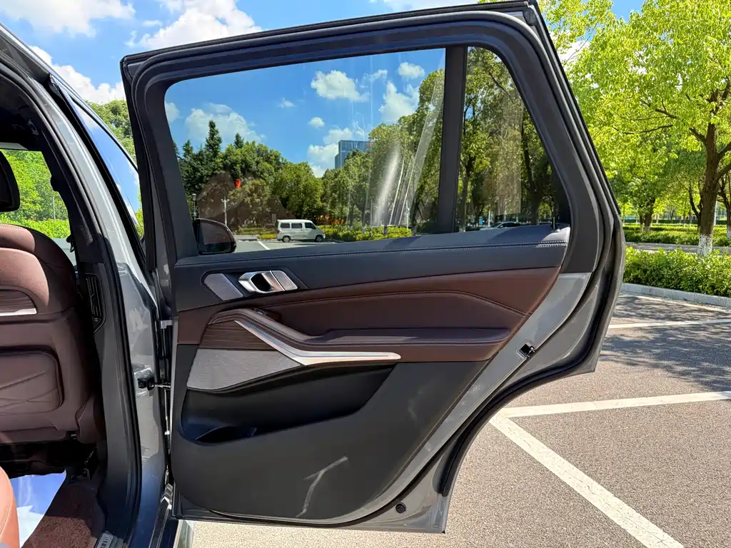 BMW X5 2022 — фото 16