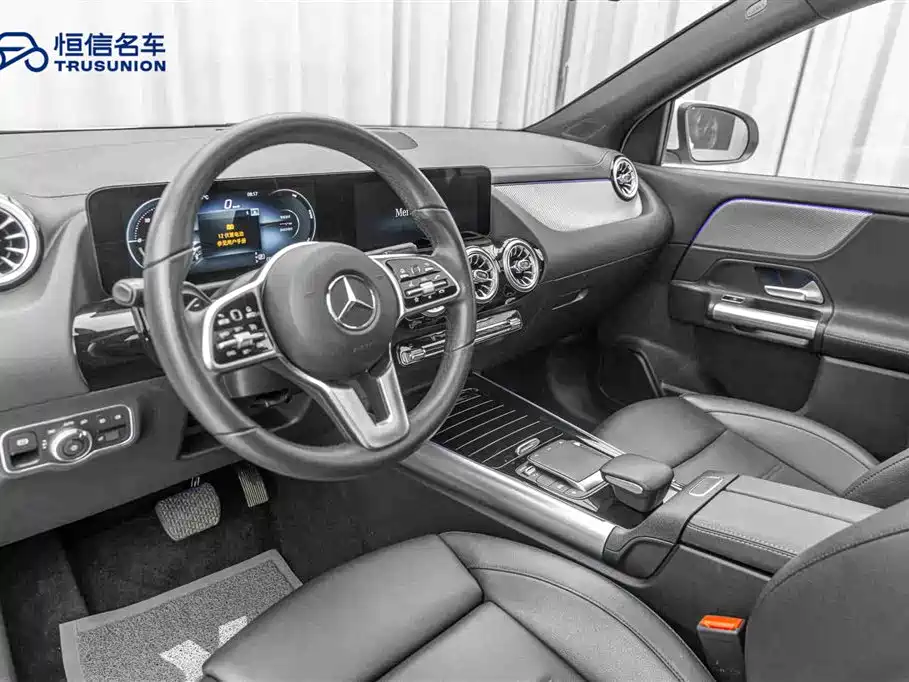 Mercedes-Benz GLA 2023 — фото 12