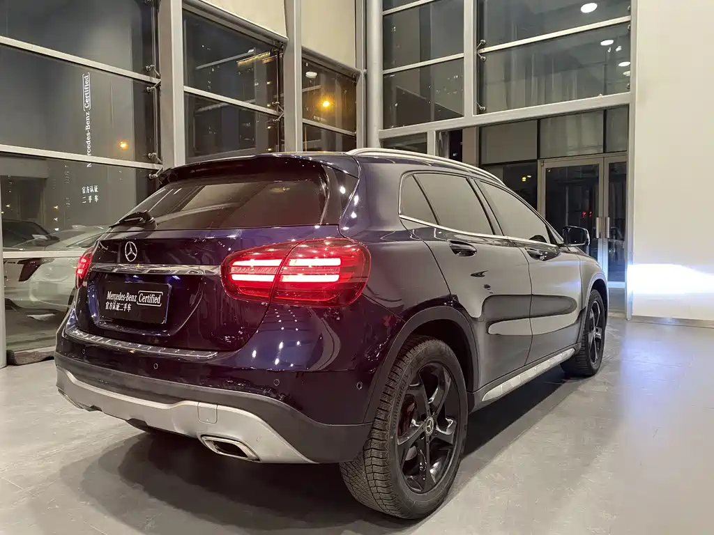 Mercedes-Benz GLA 2018 — фото 14