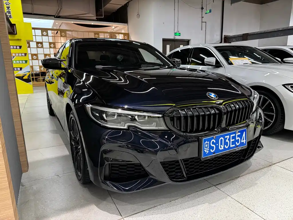 BMW 3 Series 2021