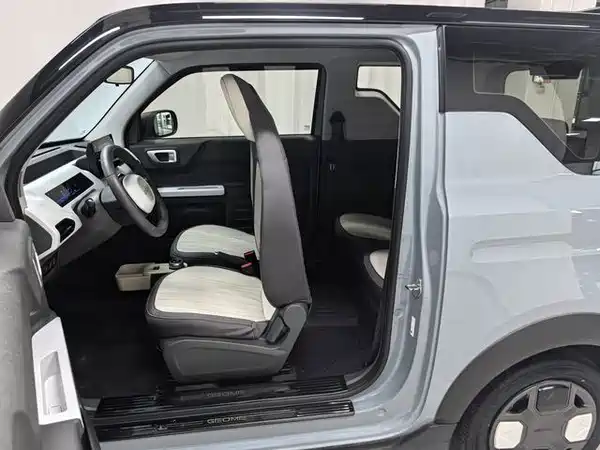 Geely Galaxy Panda 2024