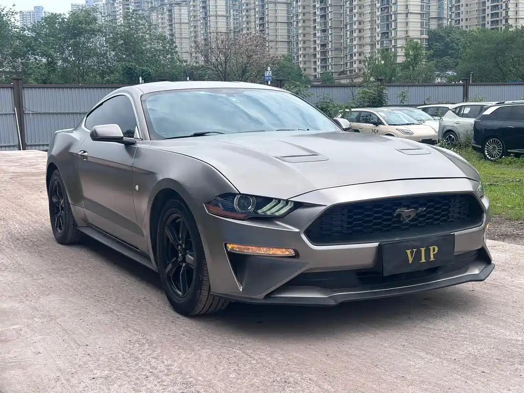 Ford Mustang 2018 — фото 1