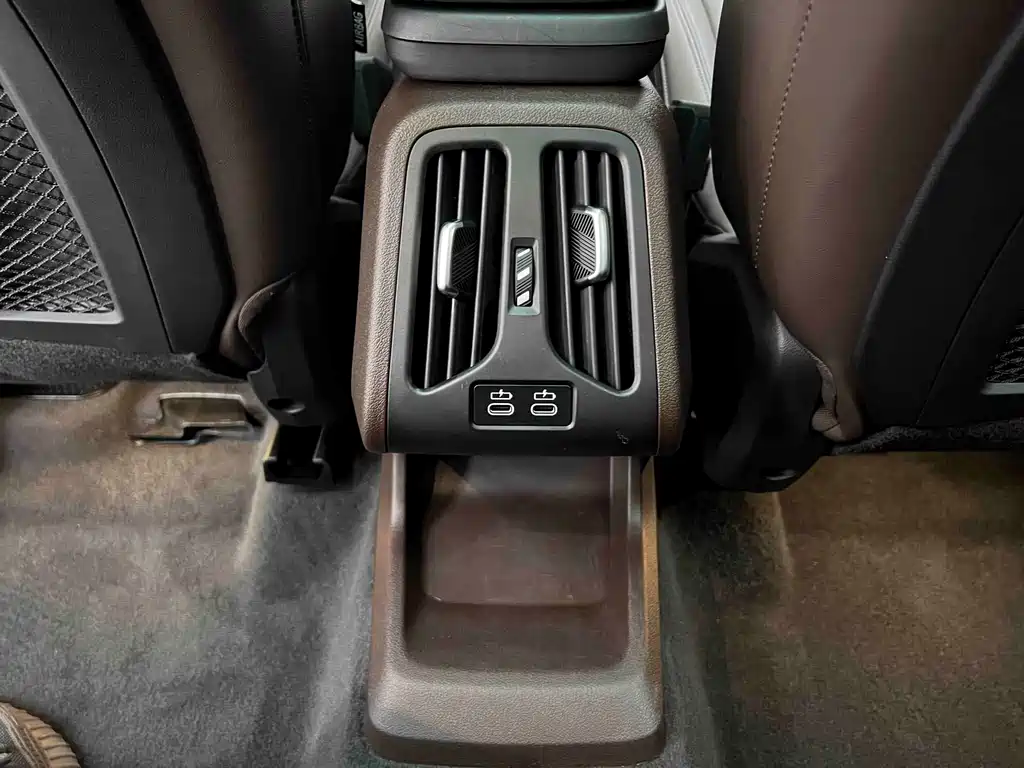 BMW X1 2023 — фото 17