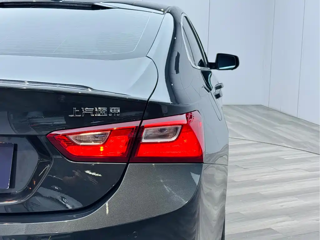 Chevrolet Malibu XL 2017 — фото 25