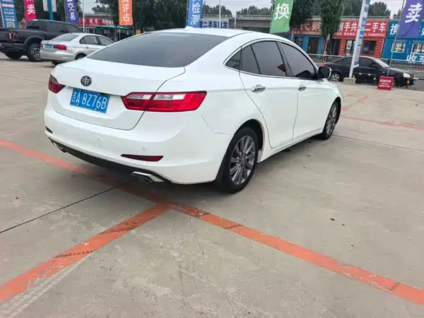 Bestune B70 2018