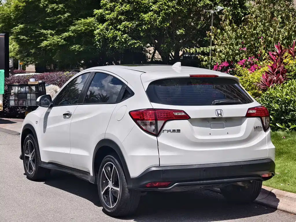 Honda Vezel 2023 — фото 5