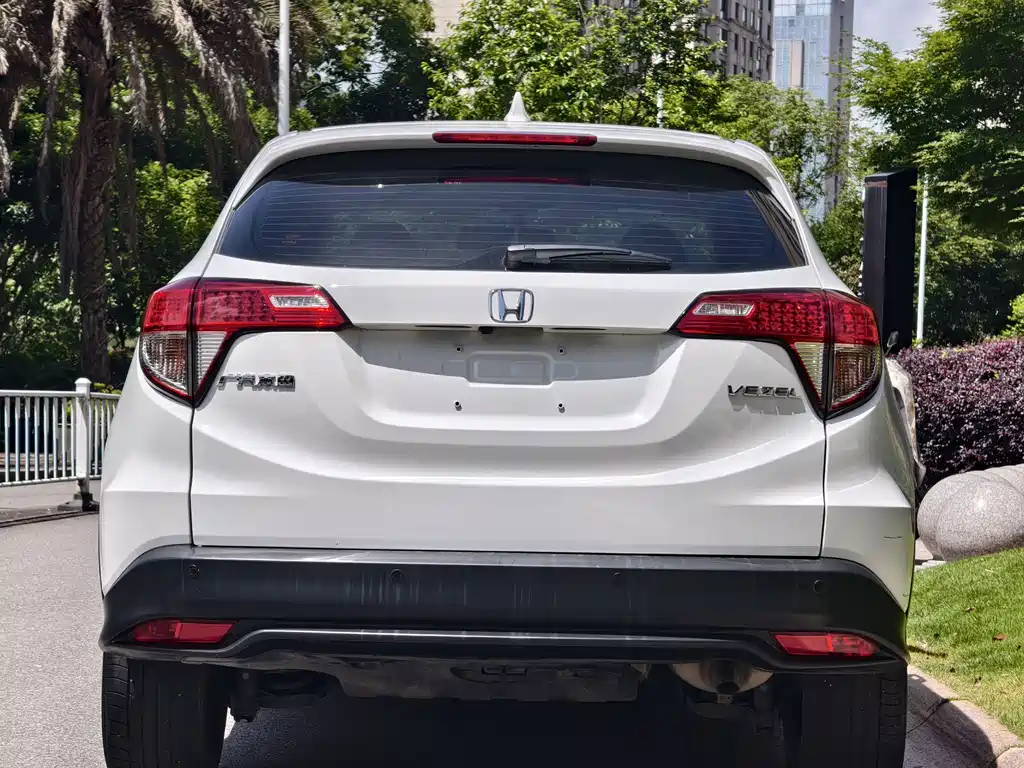 Honda Vezel 2023 — фото 6