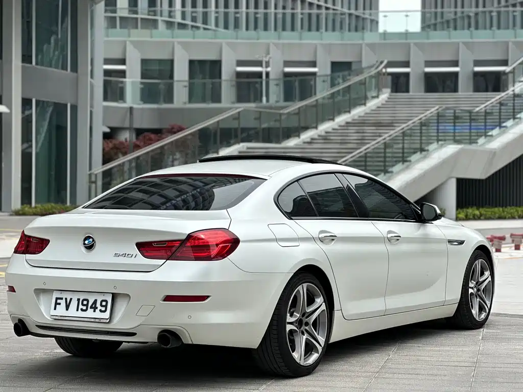BMW 6 Series 2016 — фото 33