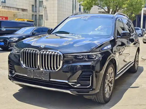 BMW X7 2020