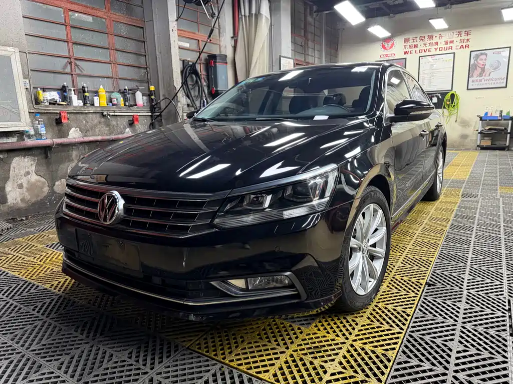 Volkswagen Passat 2016 — фото 1