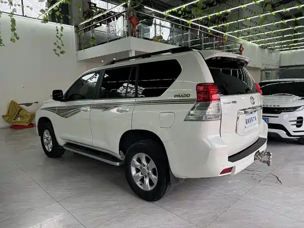 Toyota Prado 2010