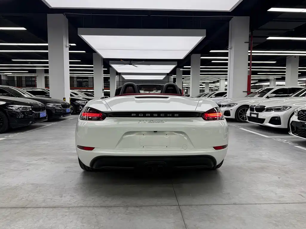 Porsche 718 2017 — фото 18