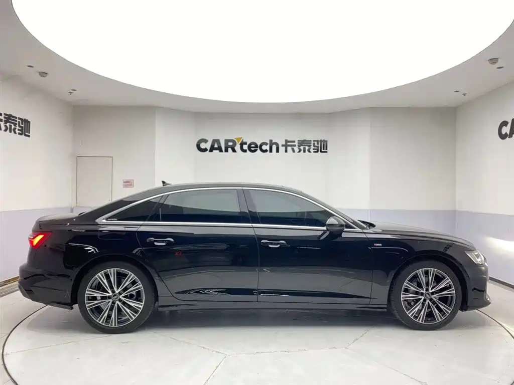 Audi A6L 2022 — фото 4