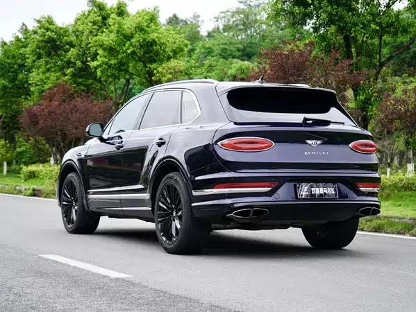 Bentley Bentayga 2021