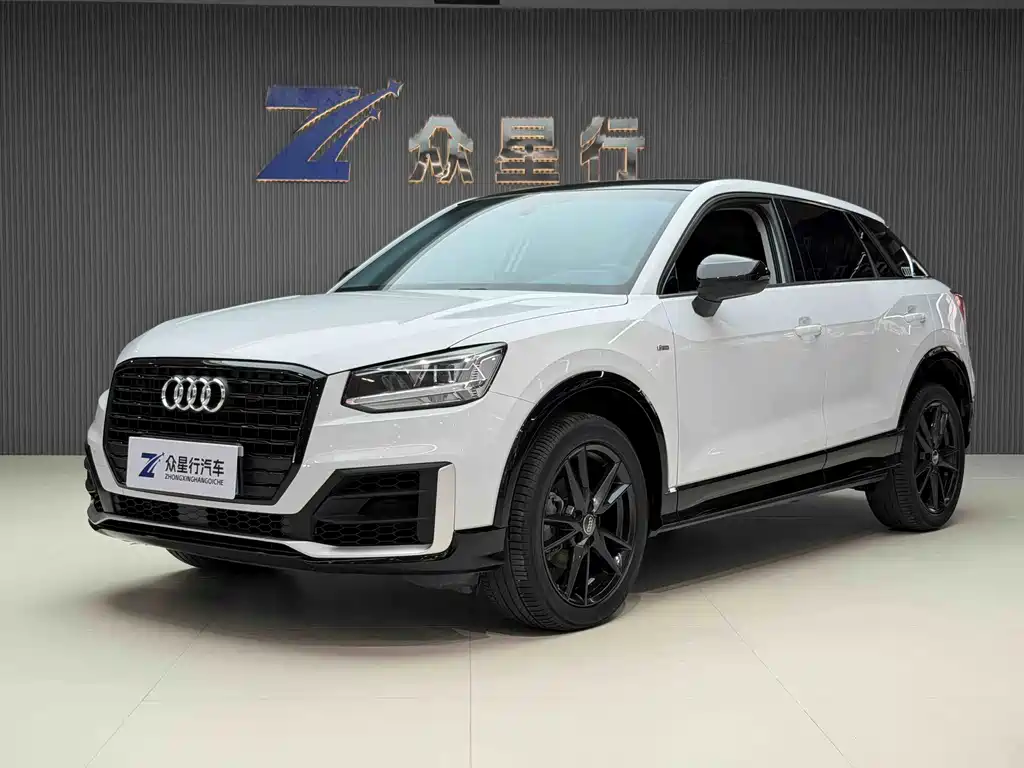 Audi Q2L 2019