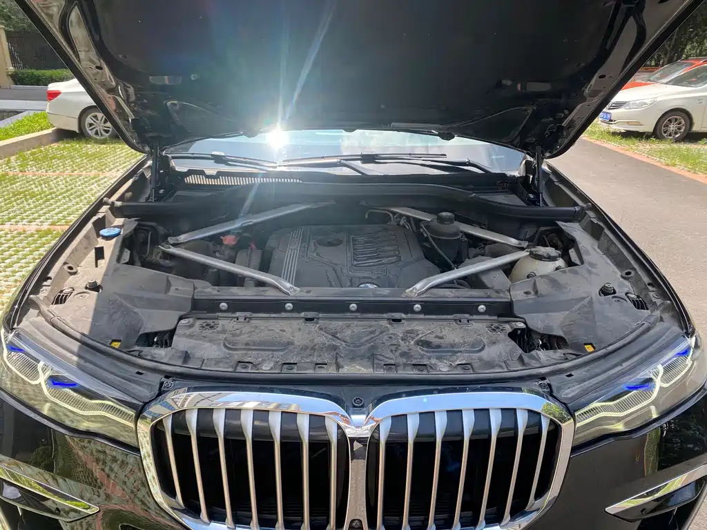 BMW X7 2021 — фото 17