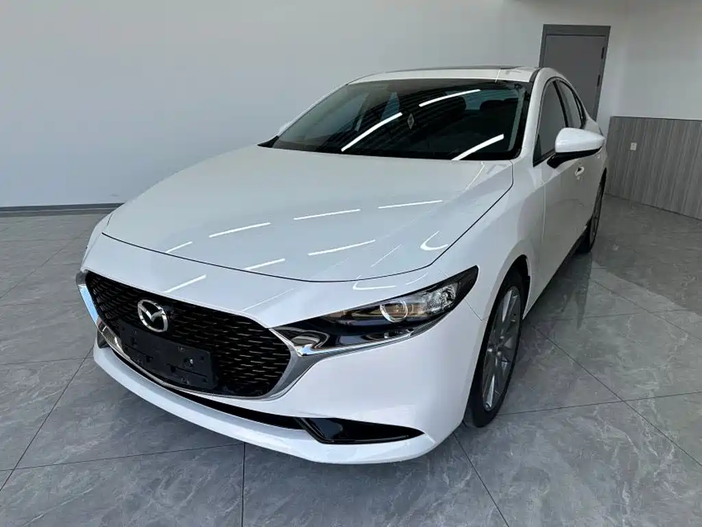 Mazda 3 Axela 2023