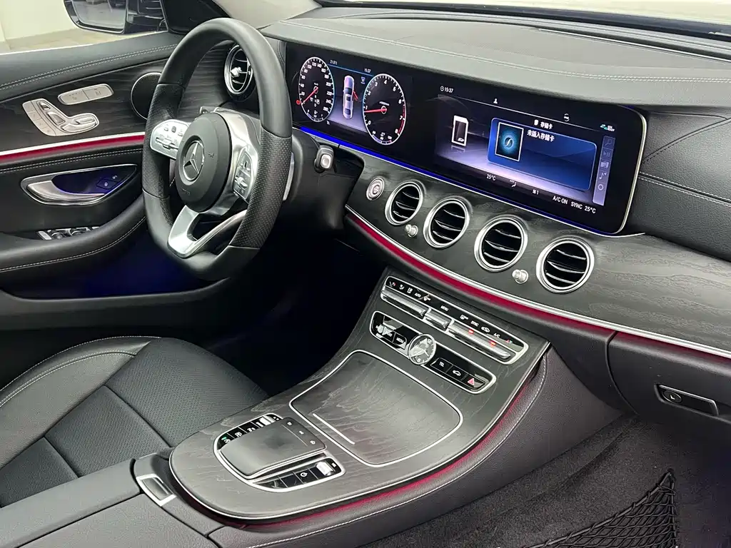 Mercedes-Benz E-Class 2019 — фото 21