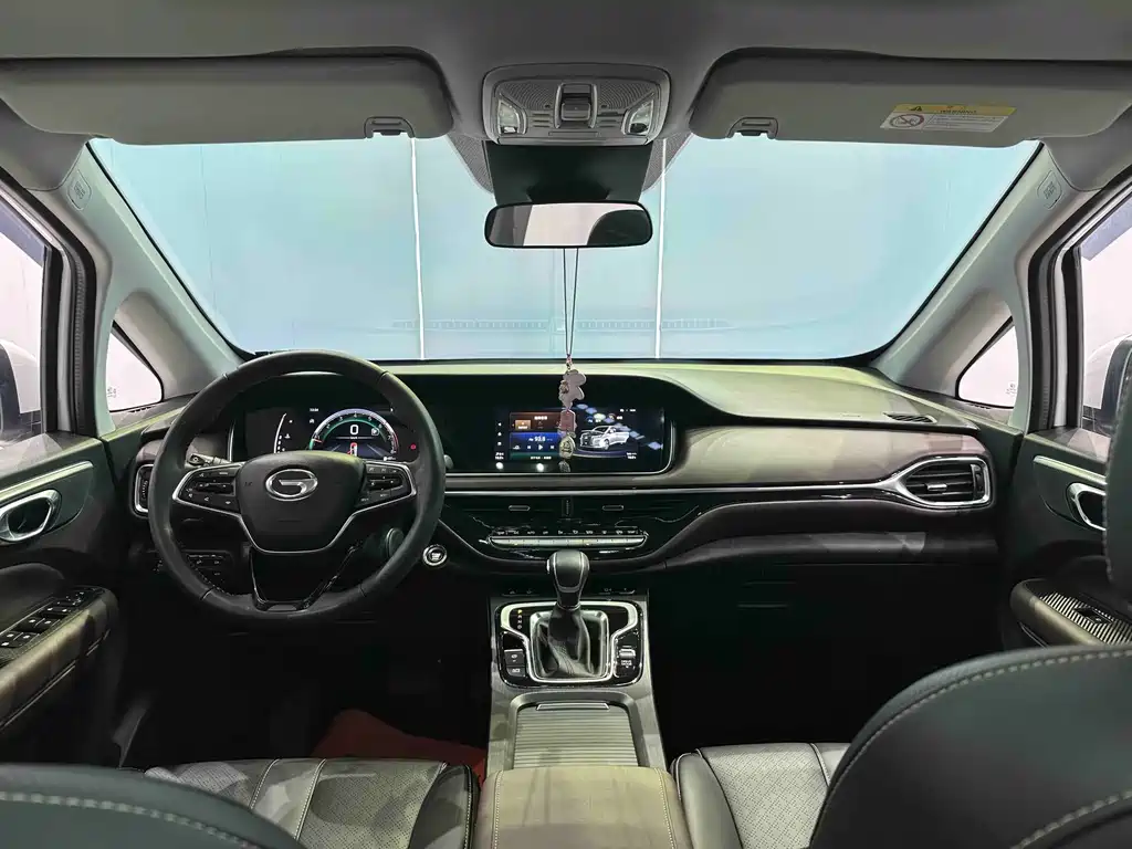 GAC Trumpchi M6 2022 — фото 13