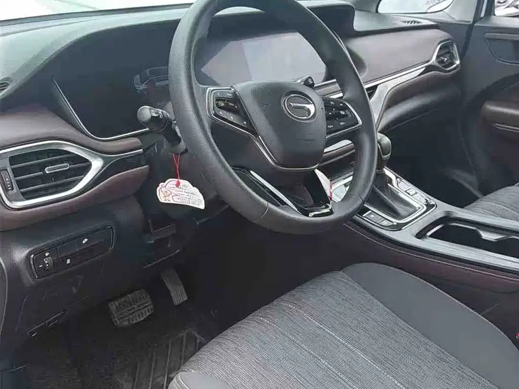 GAC Motor Trumpchi M6 2022 — фото 7