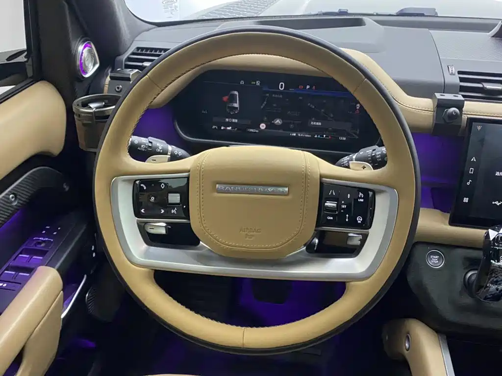 Land Rover Defender 2025 — фото 14