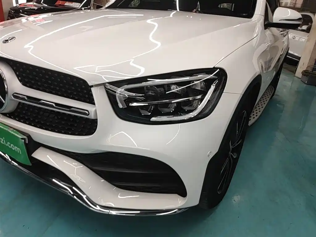 Mercedes-Benz GLC 2019 — фото 24