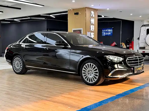 Mercedes-Benz E-Class 2023