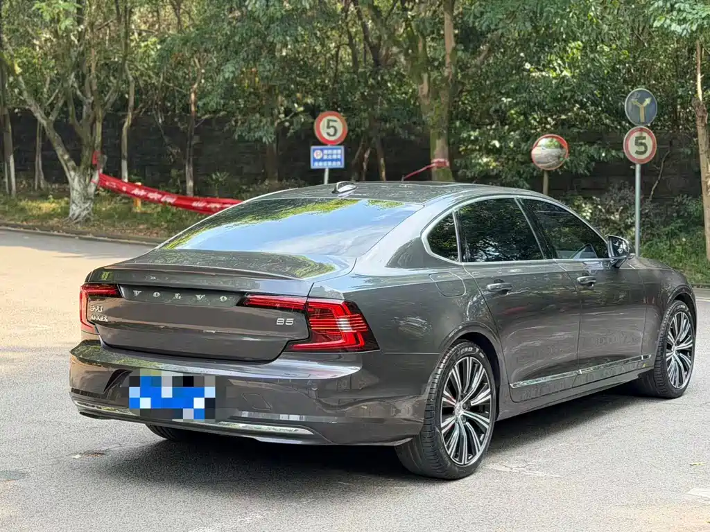 Volvo S90 2023 — фото 4