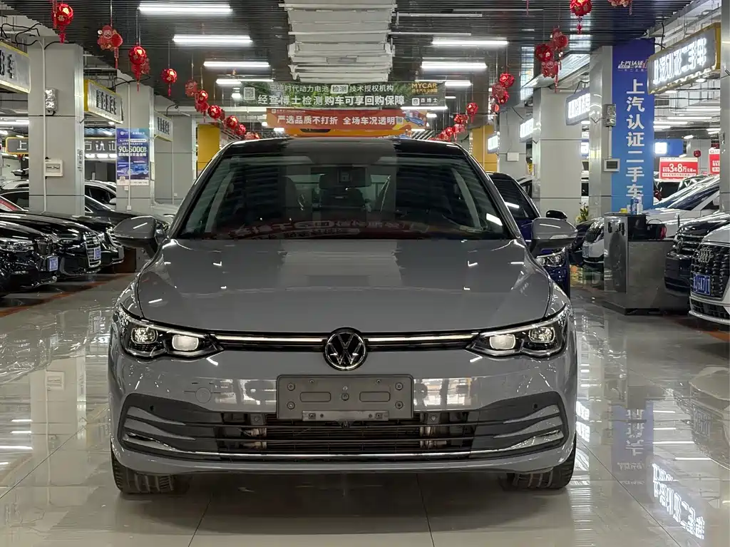 Volkswagen Golf 2023
