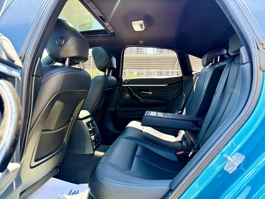 BMW 4 Series 2019 — фото 12