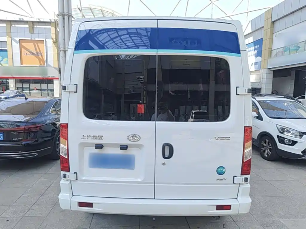 Maxus V80 2025