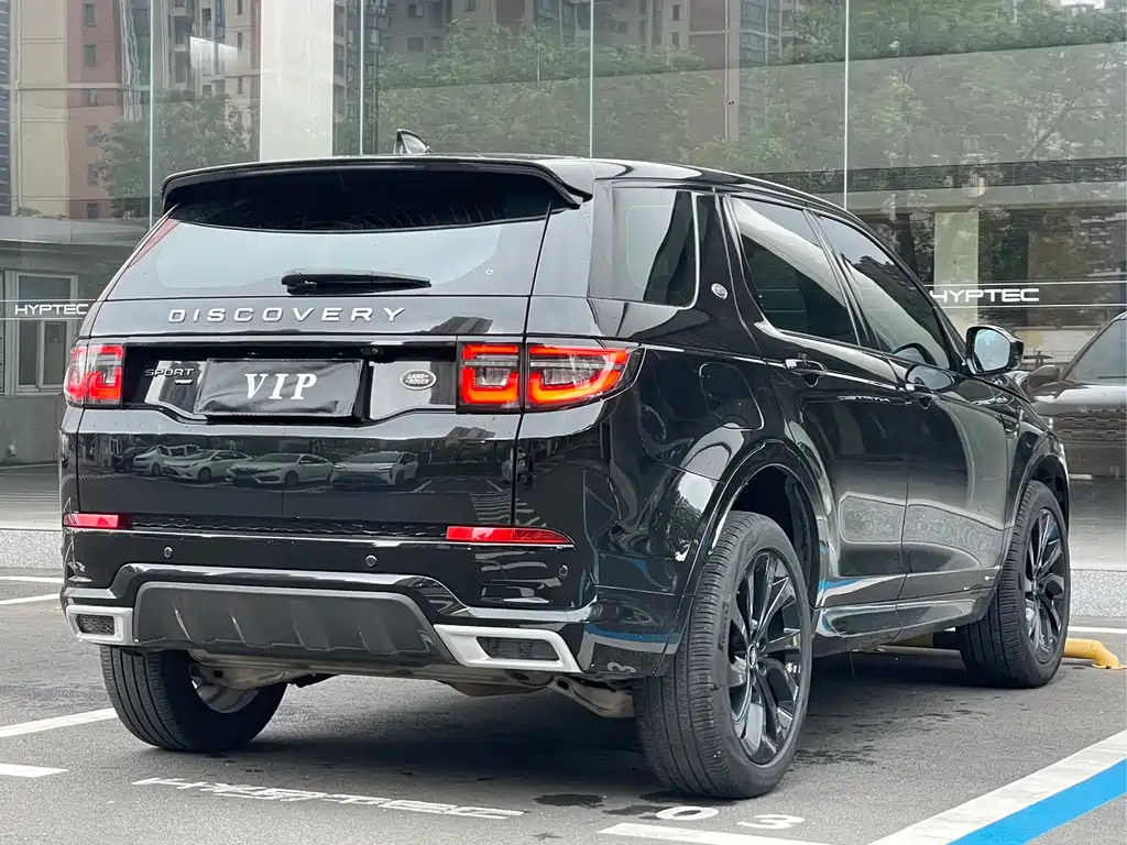 Land Rover Discovery Sport 2022 — фото 11