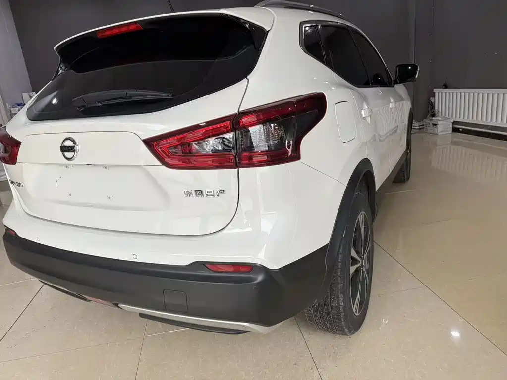 Nissan Qashqai 2023 — фото 4