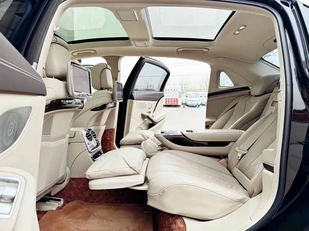 Mercedes-Benz Maybach S-Class 2017 — фото 20