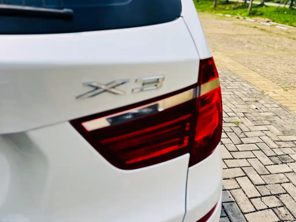 BMW X3 2017 — фото 8