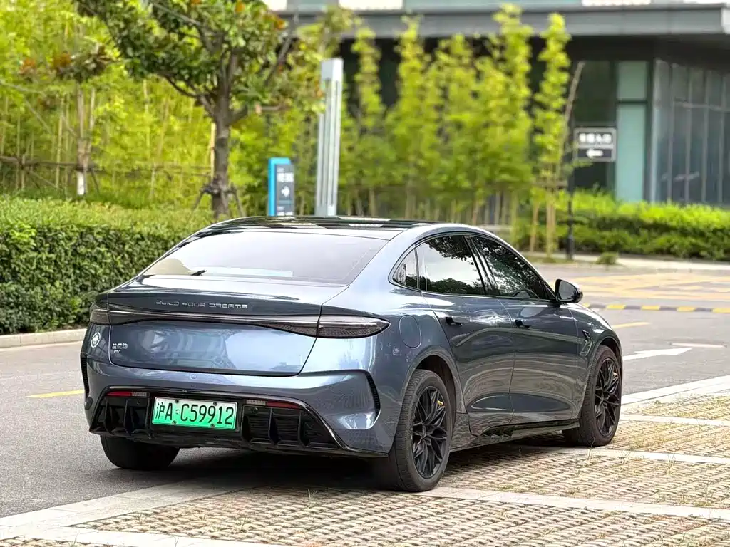 BYD Seal 2023 — фото 5