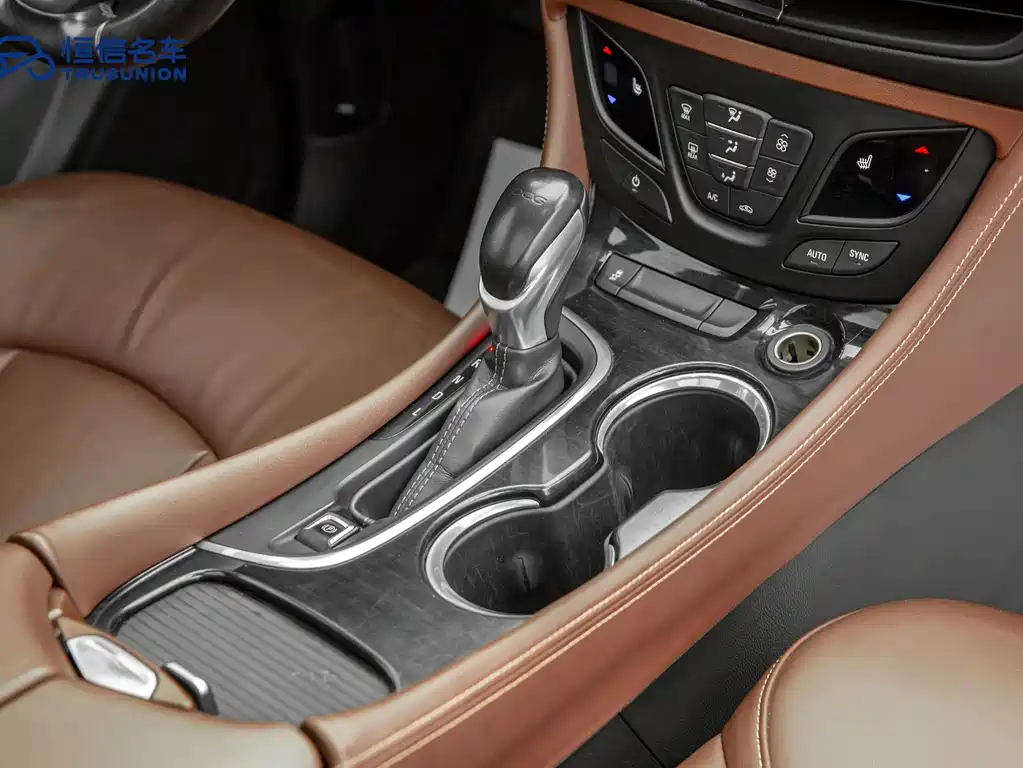 Buick Envision Plus 2019 — фото 18