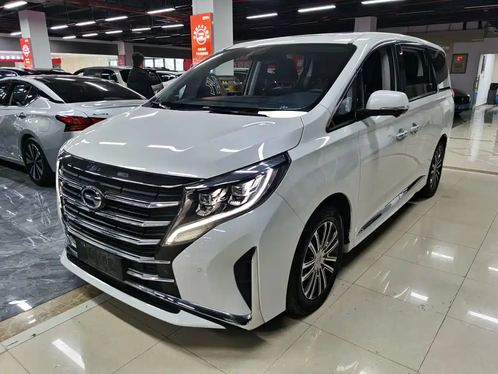 GAC Trumpchi M8 2023 — фото 1