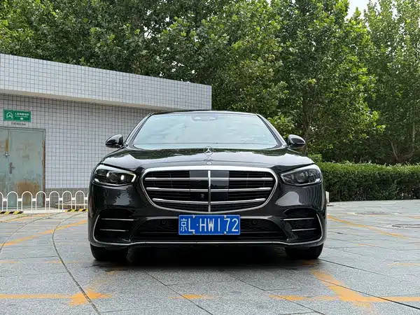 Mercedes-Benz S-Class 2021