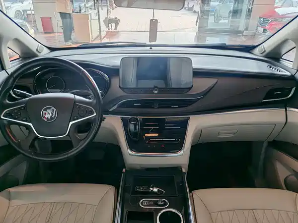 Buick GL8 2021